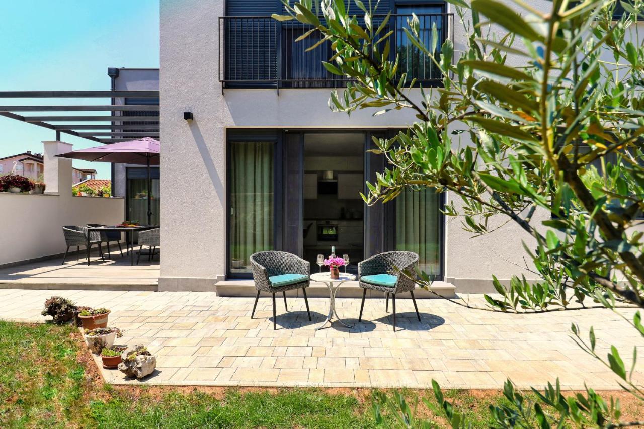 Papillon I Dolce Vita Tar-Vabriga Exterior foto